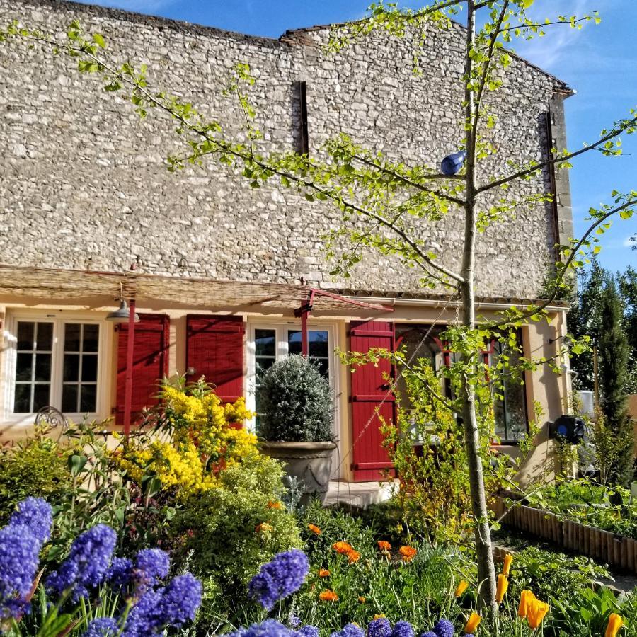 La Dolce Vita - Studio Dans Propriete Avec Piscine Montpeyroux  Kültér fotó