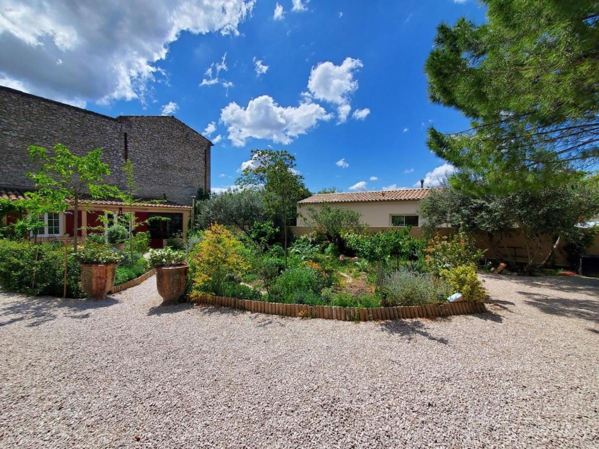 La Dolce Vita - Studio Dans Propriete Avec Piscine Montpeyroux  Kültér fotó