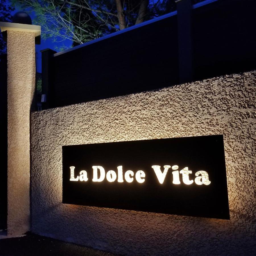 La Dolce Vita - Studio Dans Propriete Avec Piscine Montpeyroux  Kültér fotó